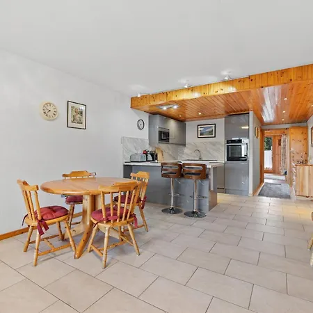 Chaedoz 14-1 - 4 Pers - Au Calme Apartament *